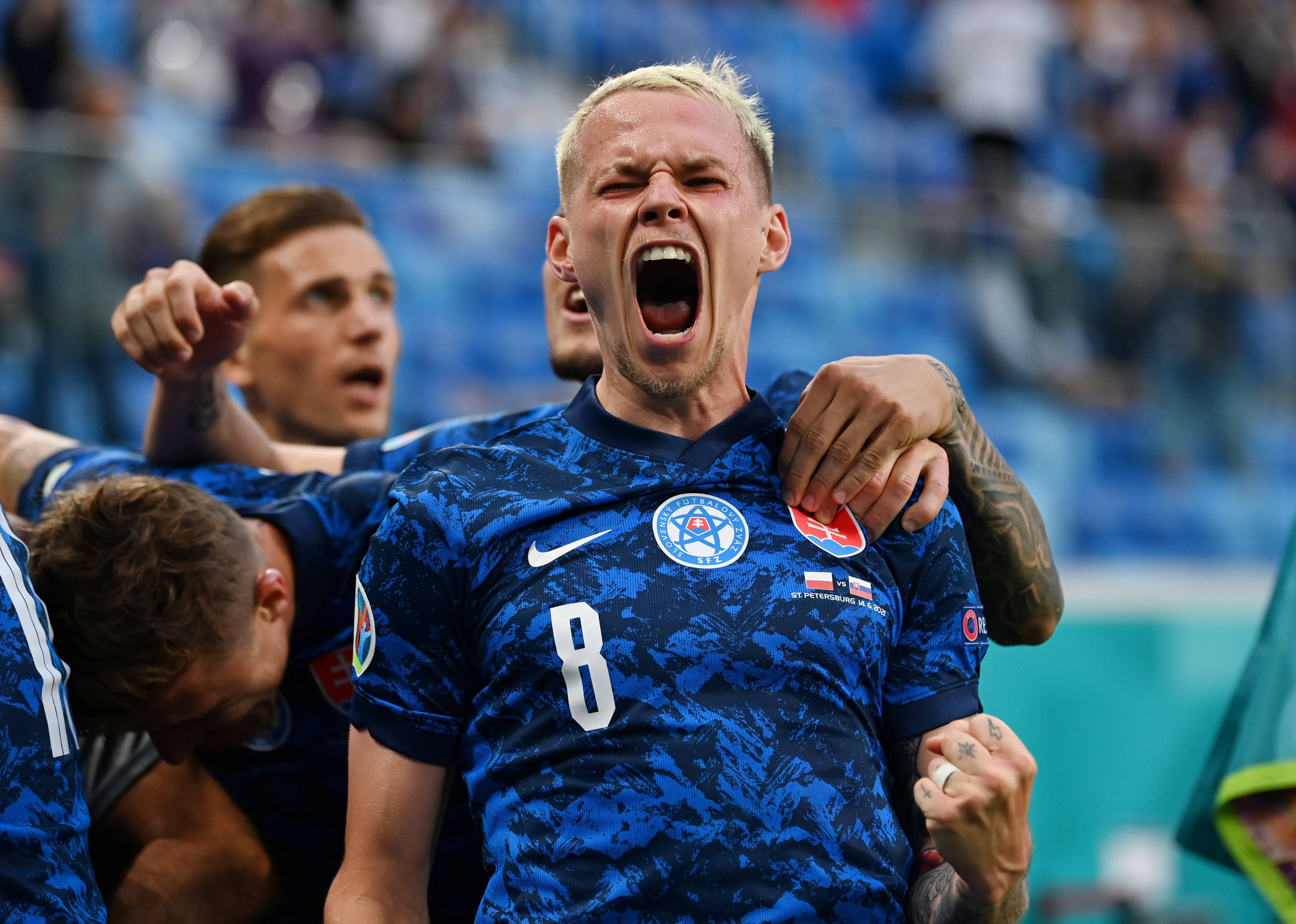 -瑞典队迎难而上，备战欧洲杯预选赛