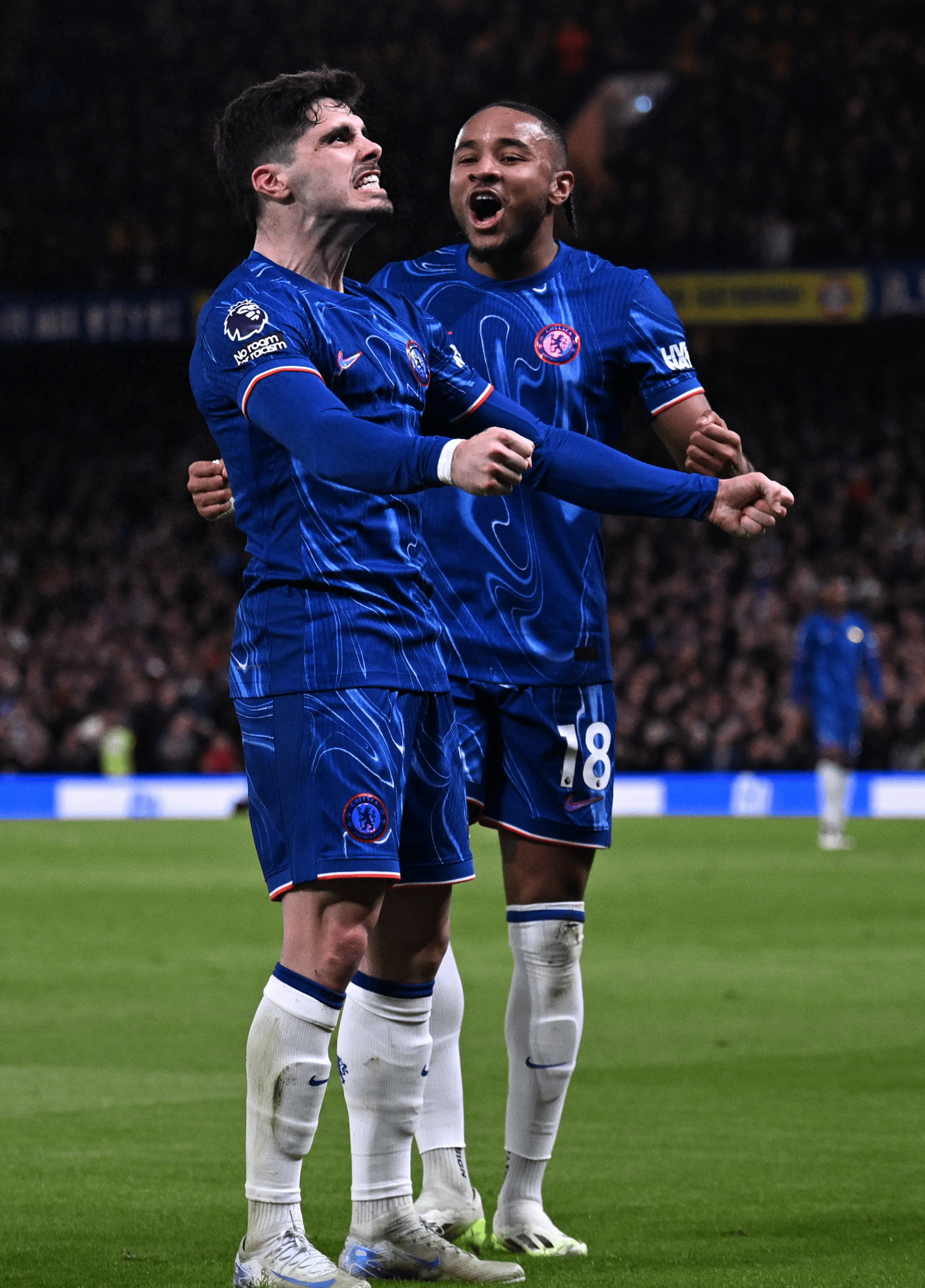 九游体育中国官网-切尔西狂胜曼彻斯特城，力压对手一步