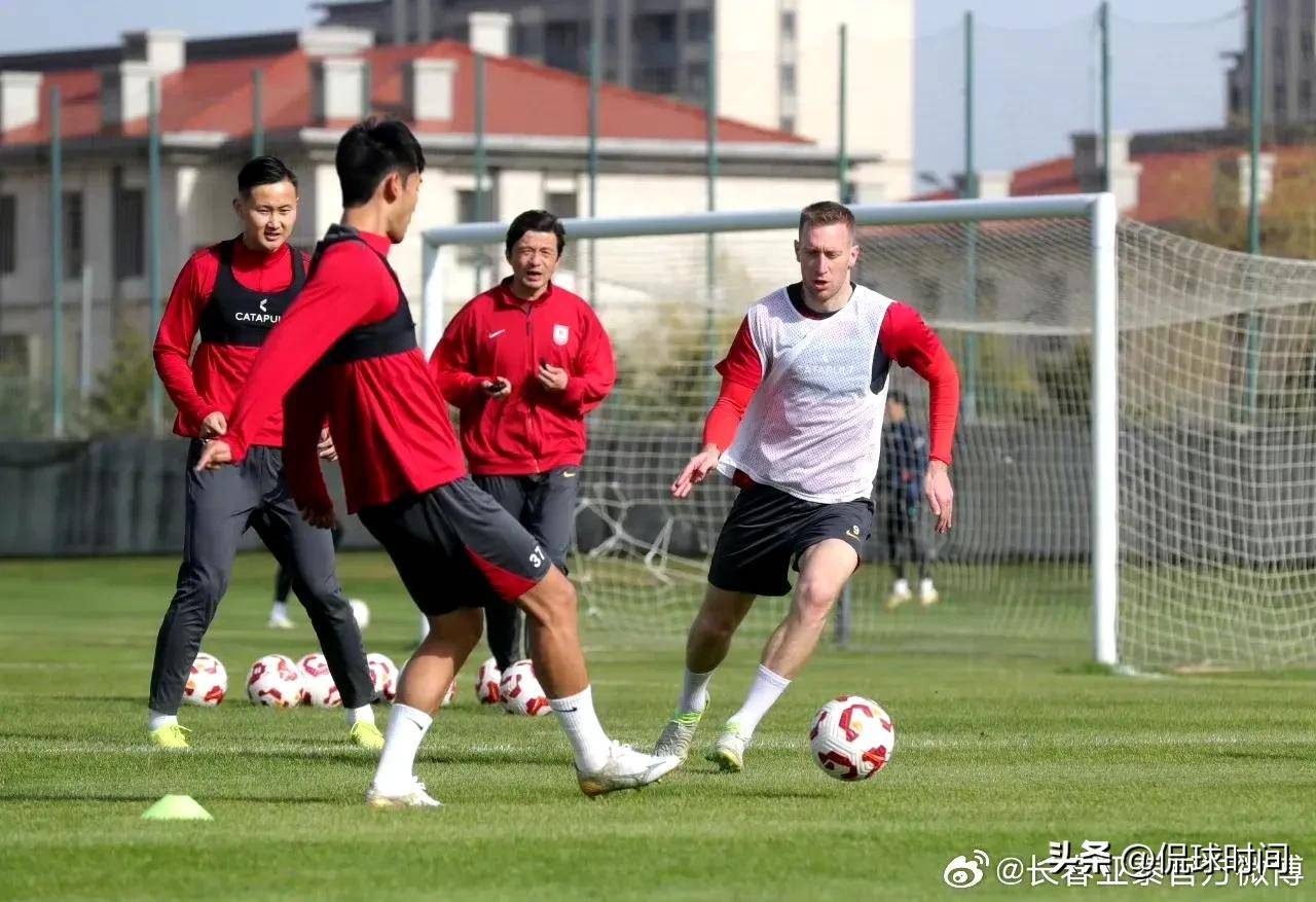 -长春亚泰主场不敌广州恒大，积分排名跌落