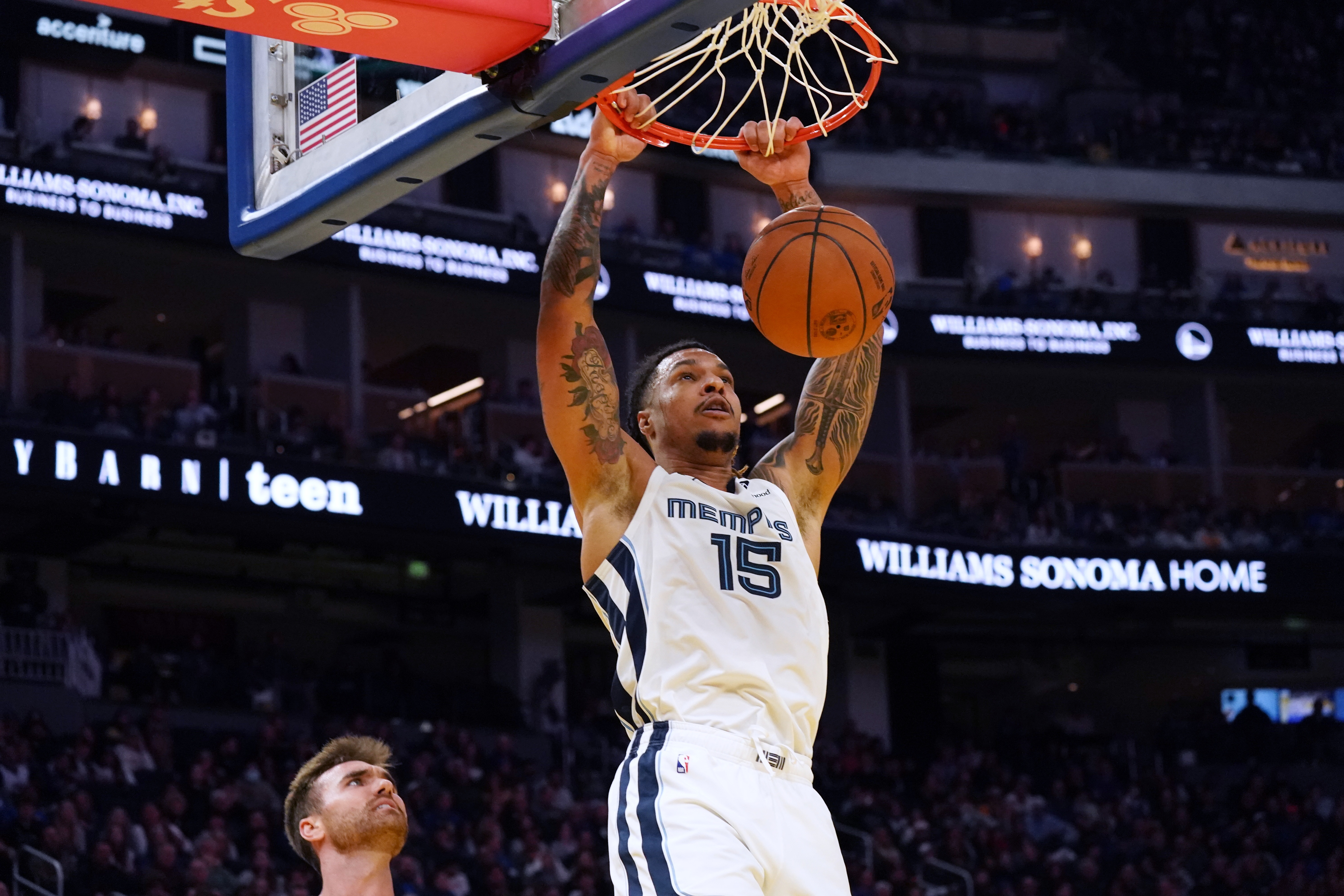 九游体育亚洲官网-灰熊主力中锋若十字韧带或将报销整个赛季