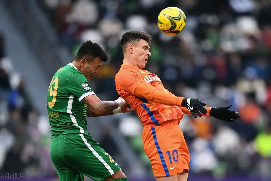 建业主场不敌绿城，被逼陷入近期低谷的简单介绍