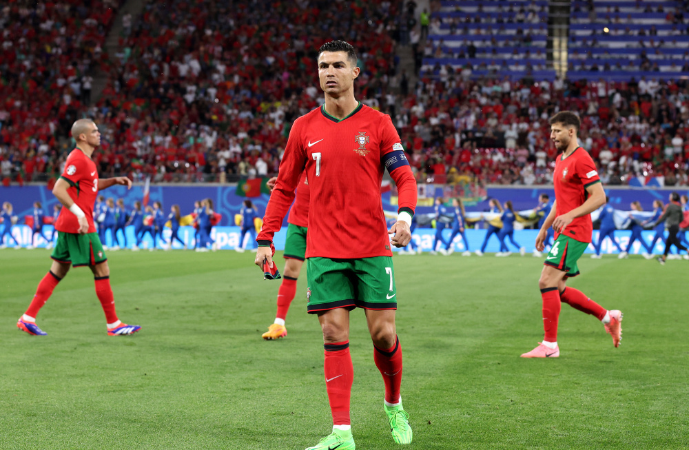 九游体育官网-葡萄牙队在与英格兰队的较量中取得惊险胜利