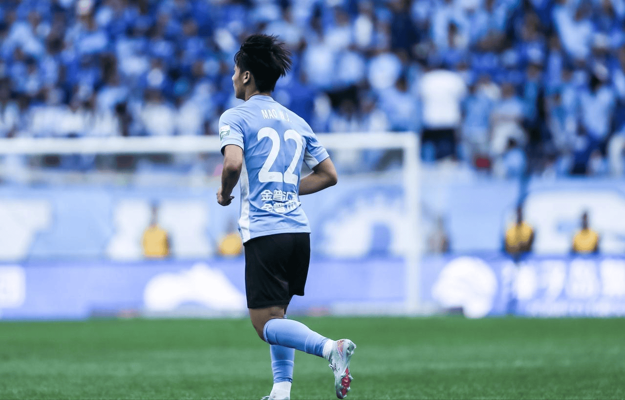 九游体育官方入口-大连队遭遇对手强势反扑，遗憾失利