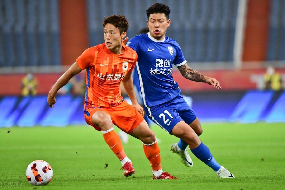 北京雄狮主场告捷，继续保持不败战绩的简单介绍