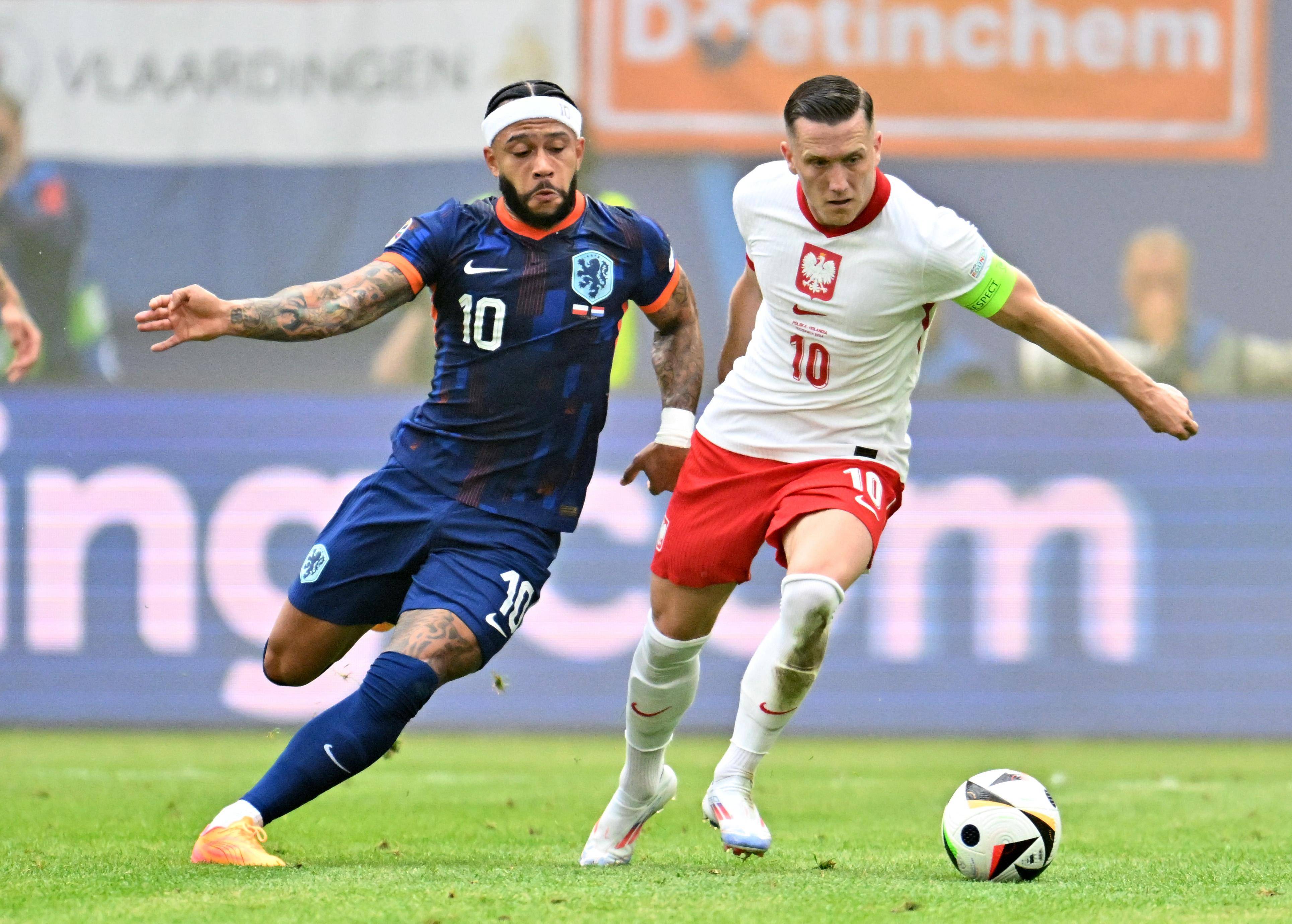 球队集体发力攻防兼备，欧洲足球比赛展现魅力的简单介绍